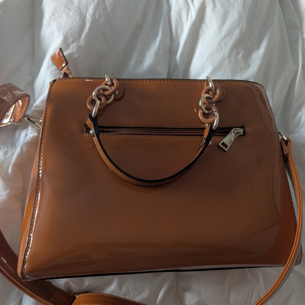 Elegant Brown/Rust Patent Leather Handbag with Matching Wristlet Wallet